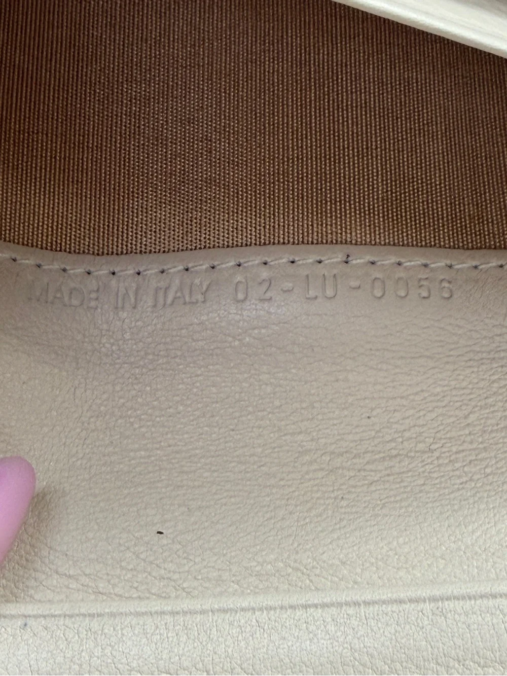 EUC Vintage Christian Dior CD Logo Ivory Leather Bifold Long Wallet w/COA